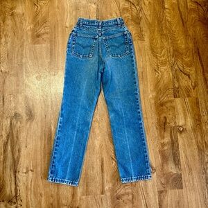 Vintage 505 Levi’s Jeans. Paper Tag. 23